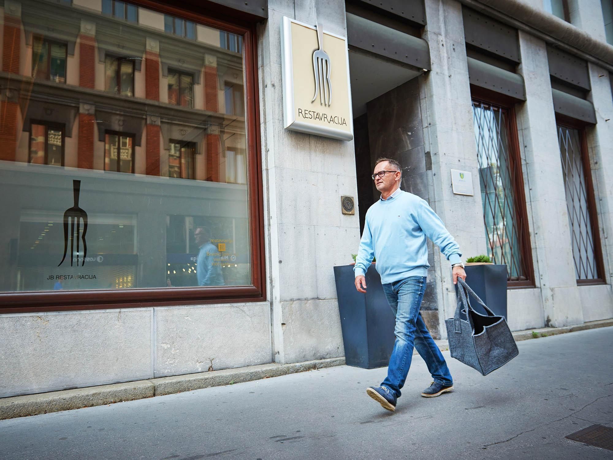 Slika v galeriji